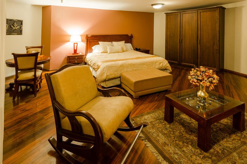 Hotel Casa Real 4*